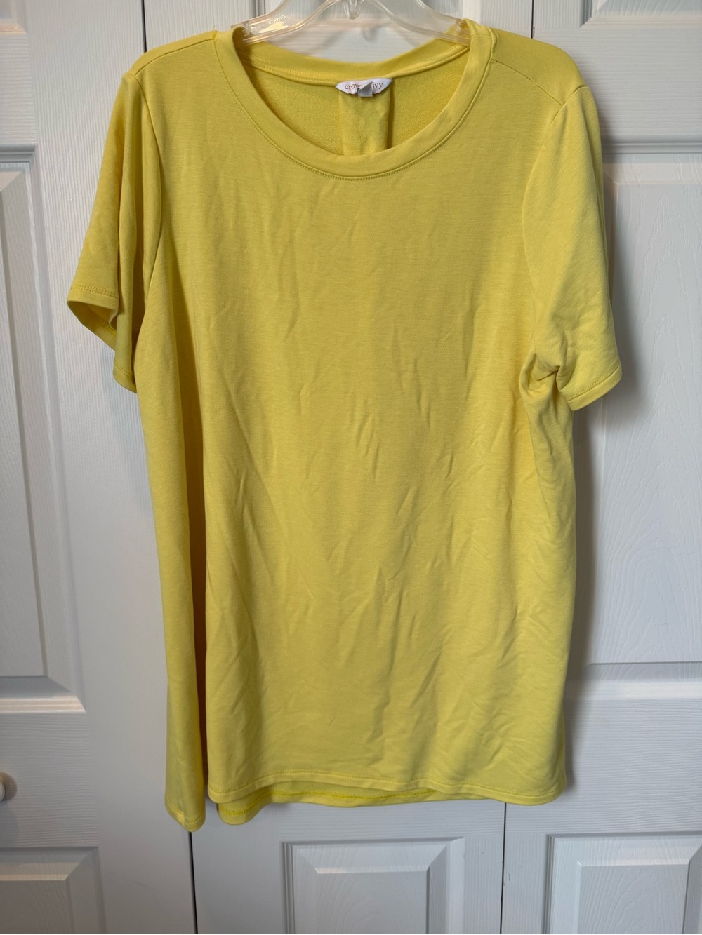 # Crown & Ivy XXL Bright Yellow Crewneck Tee